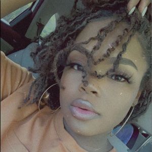 Meet your Posher, Jasmine